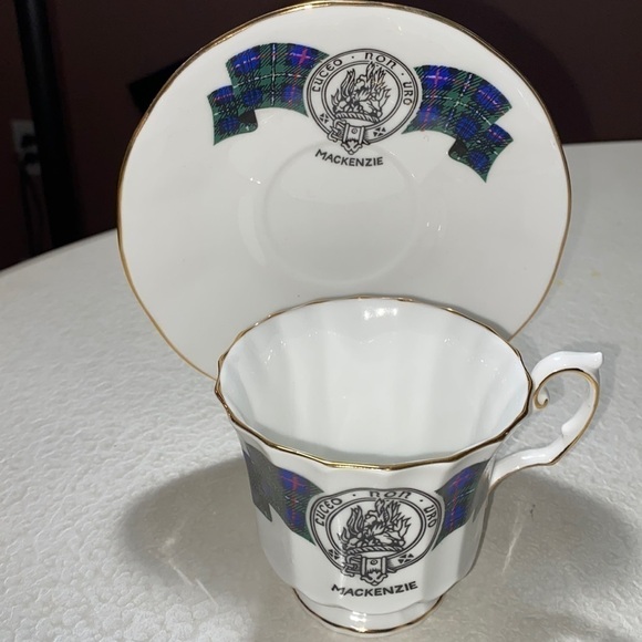 MACKENZIE Teacup and Saucer, Elizabethan Teacup, Scottish Teacups - Picture 3 of 8